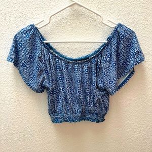 Hype Crop Peasant Top, size Small